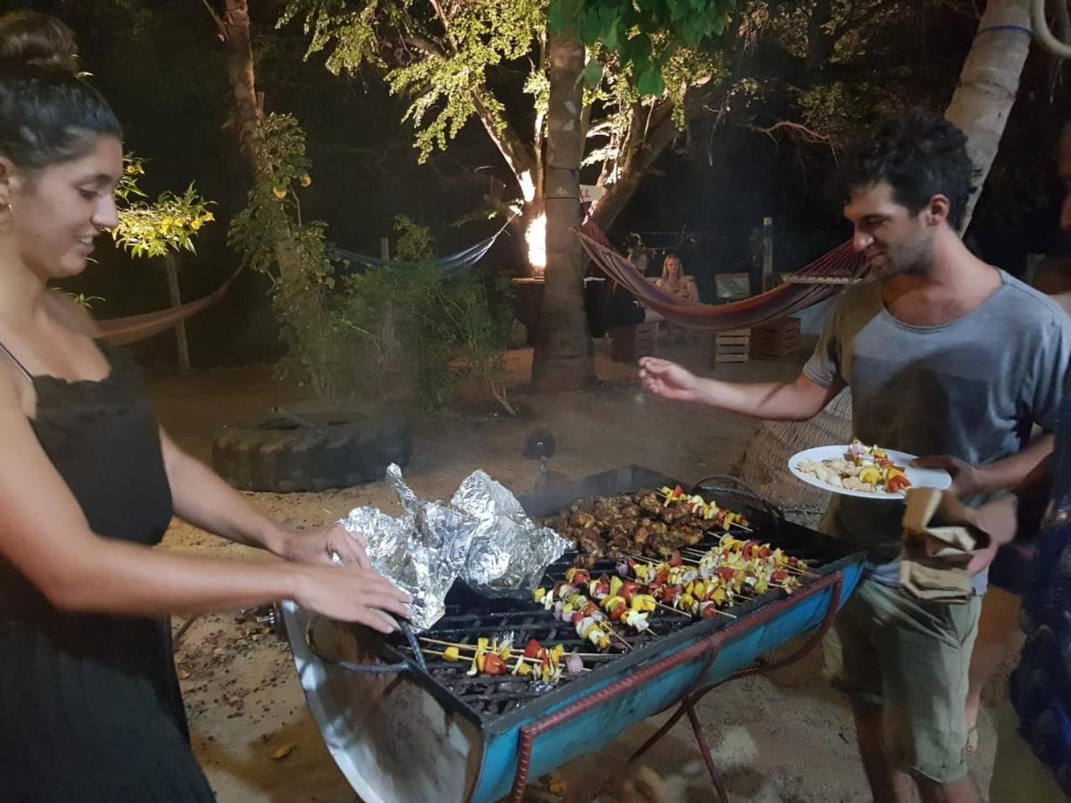 Hangover Hostels Аругам Бей Екстериор снимка