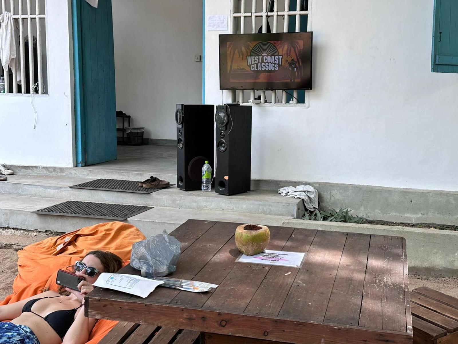 Hangover Hostels Аругам Бей Екстериор снимка