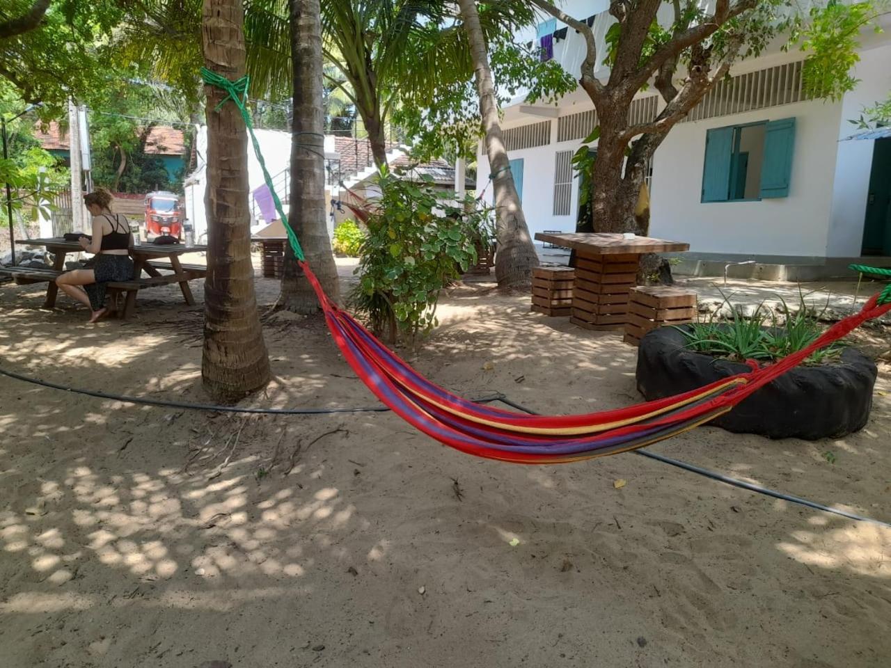 Hangover Hostels Аругам Бей Екстериор снимка